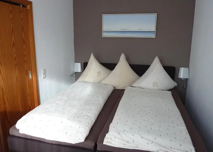 Апартаменты Hoeppnerweg 5 *